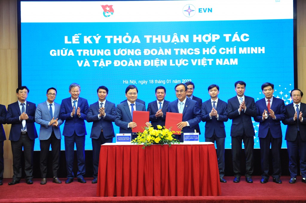 EVN và Trung ương Đoàn TNCS Hồ Chí Minh ký thỏa thuận hợp tác
