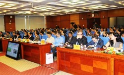 Đại biểu tham dự Hội thảo "Phát triển thị trường Năng lượng Việt Nam"