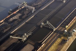 Nhập khẩu than cho các dự án điện của PVN: Thách thức và giải pháp (Kỳ 1)