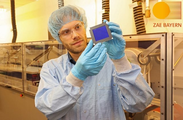 Pin mặt trời hữu cơ mới lập kỷ lục thế giới về hiệu suất