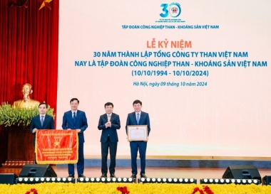 30 năm thành lập và phát triển Tập đoàn Công nghiệp Than - Khoáng sản Việt Nam