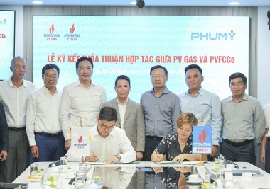 PVFCCo và PV GAS hợp tác gia tăng tính liên kết trong các chuỗi giá trị dầu khí