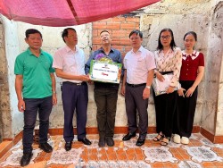 EVNGENCO3 tiếp tục hỗ trợ người dân Quảng Ninh khắc phục hậu quả bão số 3