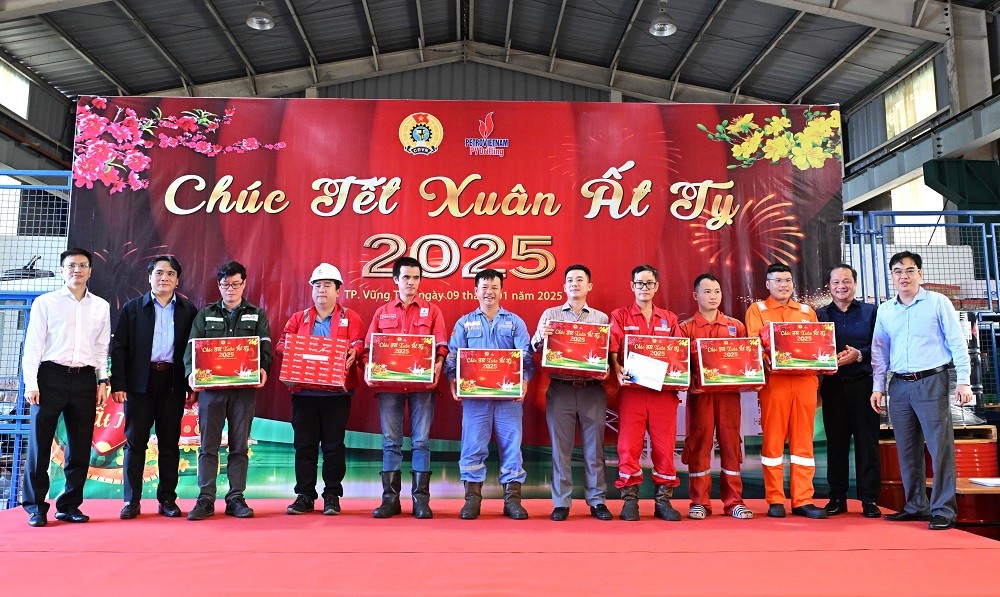 PV Drilling chúc tết người lao động trước thềm xuân Ất Tỵ (2025)