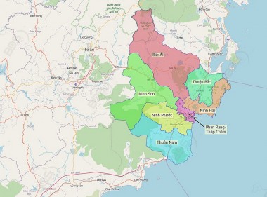 ‘Thủ phủ năng lượng sạch Quốc gia’ - Ninh Thuận hội đủ điện gió, mặt trời, thủy năng, hạt nhân và LNG