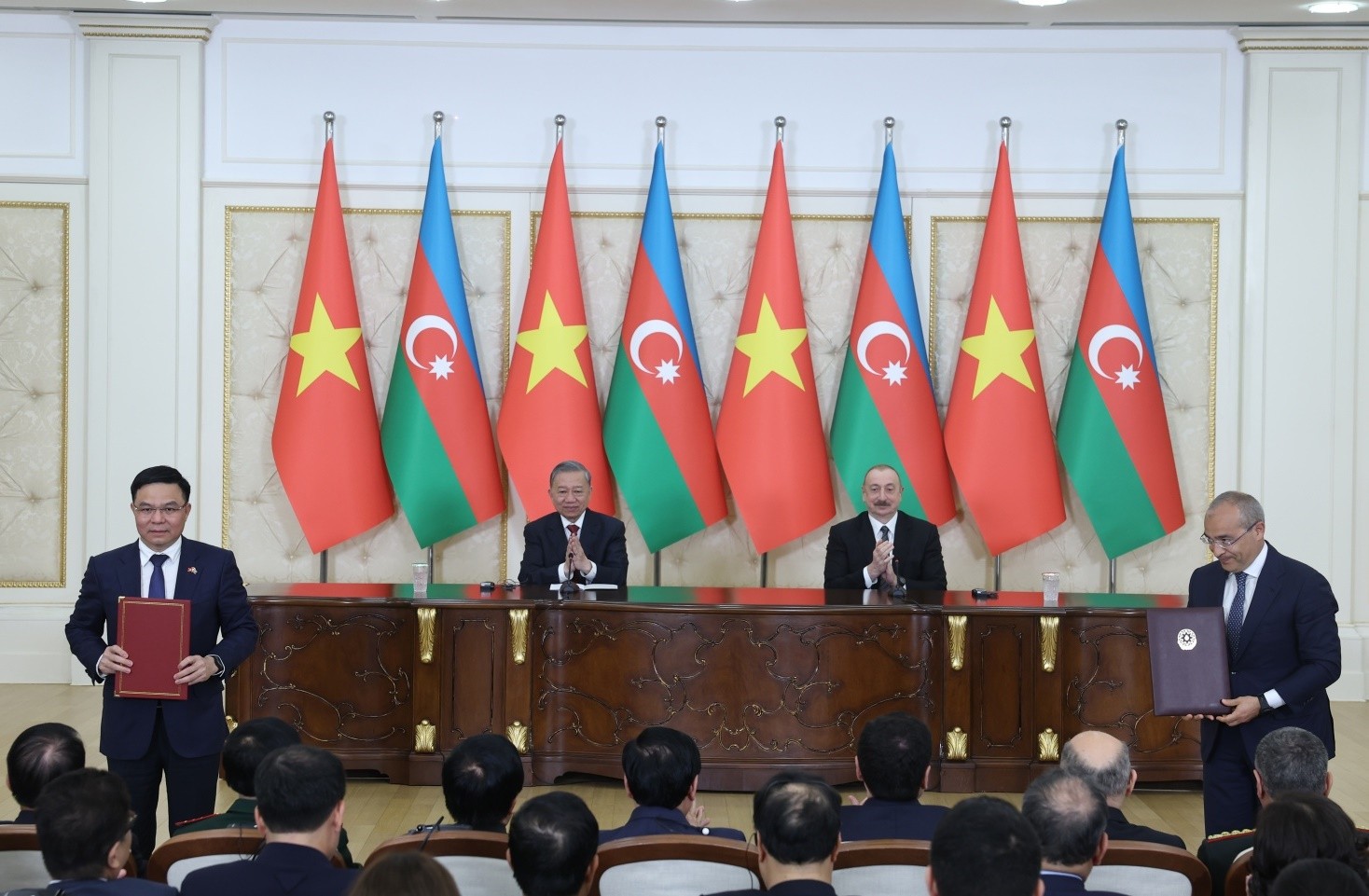 PVN cùng đối tác Azerbaijan hợp tác thăm dò, khai thác dầu khí và cung cấp dầu thô