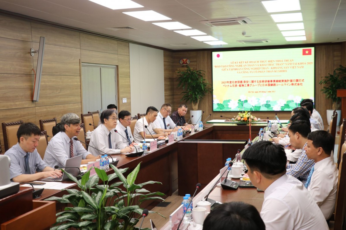 TKV và Kushiro ký thỏa thuận ‘Đào tạo công nghệ an toàn và khai thác than’ năm 2025