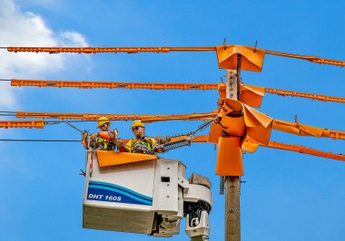 EVNSPC thí điểm giải thể điện lực cấp huyện, thành lập đội quản lý điện