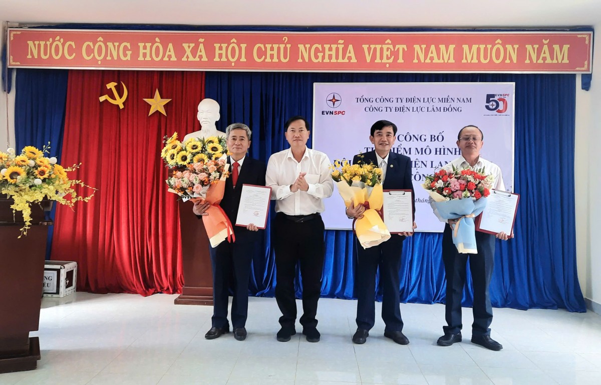 EVNSPC thí điểm giải thể điện lực cấp huyện, thành lập đội quản lý điện