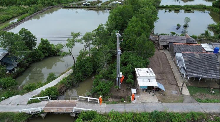Công ty Điện lực Cà Mau trong hành trình 50 năm sau ngày giải phóng