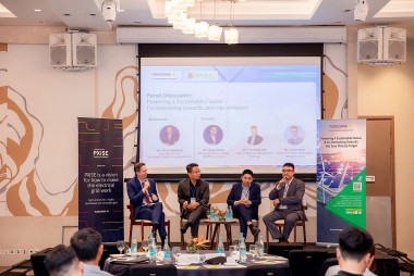 Thúc đẩy chuyển dịch năng lượng tái tạo - Việt Nam chủ động tìm lời giải công nghệ và chính sách