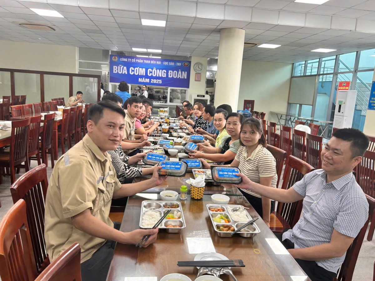 Than Đèo Nai - Cọc Sáu và những ‘Bữa cơm Công đoàn’ cho người lao động