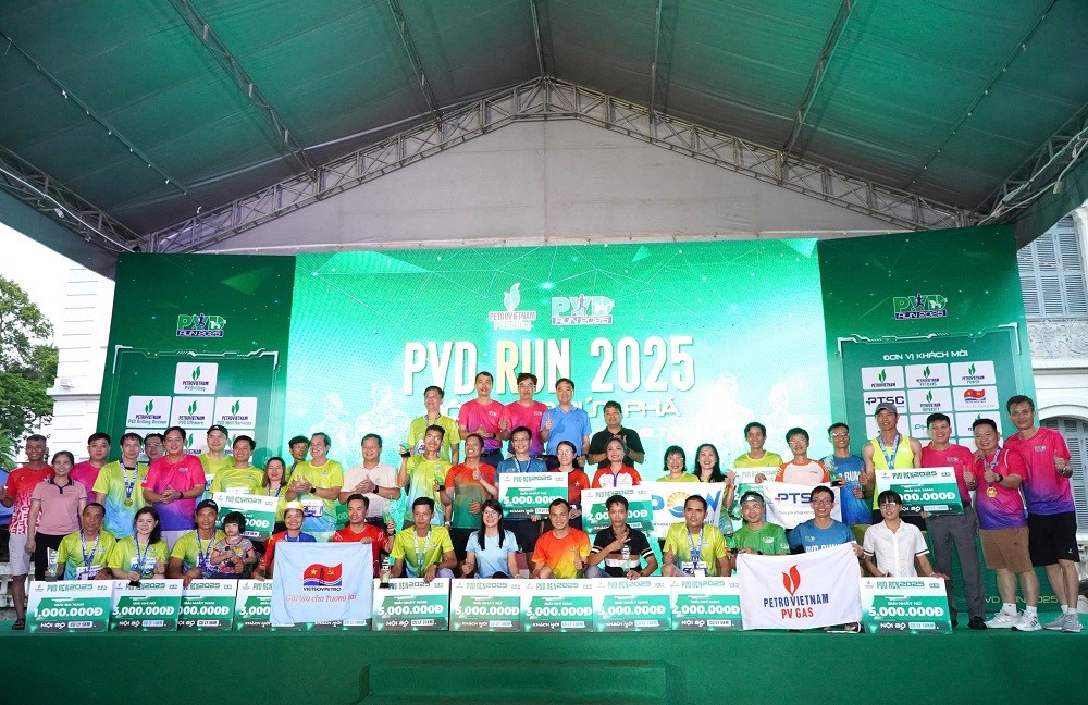1.209 vận động viên hoàn thành tổng quãng đường 13.500 km tại PVD RUN 2025