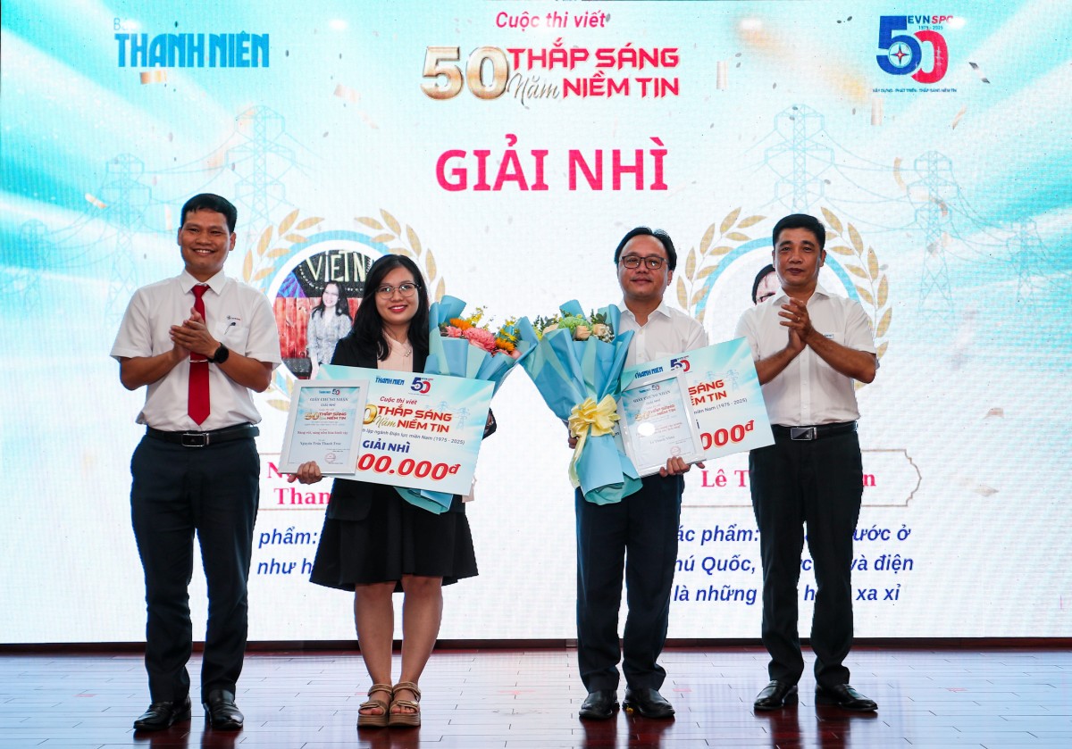 Trao giải cuộc thi viết về ngành Điện miền Nam ‘50 năm thắp sáng niềm tin’