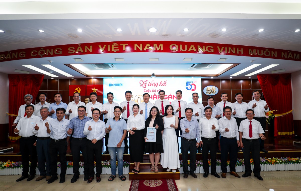 Trao giải cuộc thi viết về ngành Điện miền Nam ‘50 năm thắp sáng niềm tin’