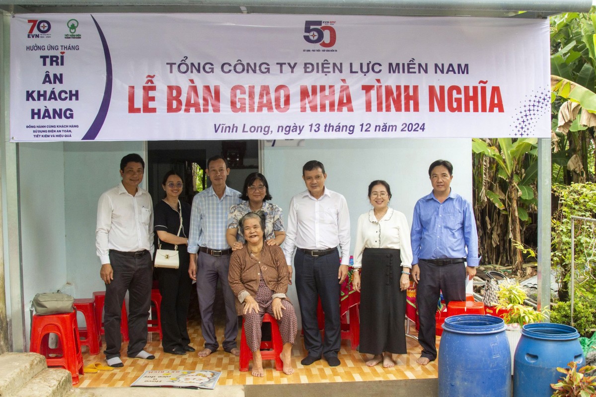 Tổng công ty Điện lực miền Nam: ‘Điện sáng đến đâu - Nhà đẹp tới đó’