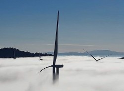 Nhận định về mục tiêu 150.000 MW năng lượng tái tạo của Việt Nam đến năm 2035