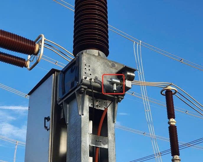 Giám sát vận hành các thiết bị nhất thứ trong trạm biến áp của hệ thống truyền tải điện Việt Nam