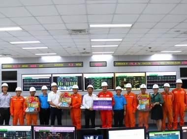 Nhiệt điện Vĩnh Tân sát cánh cùng người lao động, đảm bảo cấp điện mùa khô