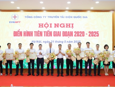 EVNNPT tổng kết phong trào thi đua yêu nước giai đoạn 2020-2025 và vinh danh các điển hình tiên tiến