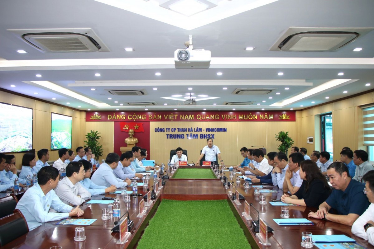 Bí thư Tỉnh ủy Quảng Ninh kiểm tra sản xuất hầm lò Công ty Than Hà Lầm