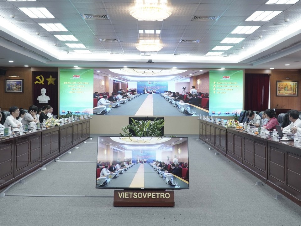 Đảng ủy Chính phủ khảo sát thực tiễn mô hình tổ chức đảng tại Đảng bộ PVN