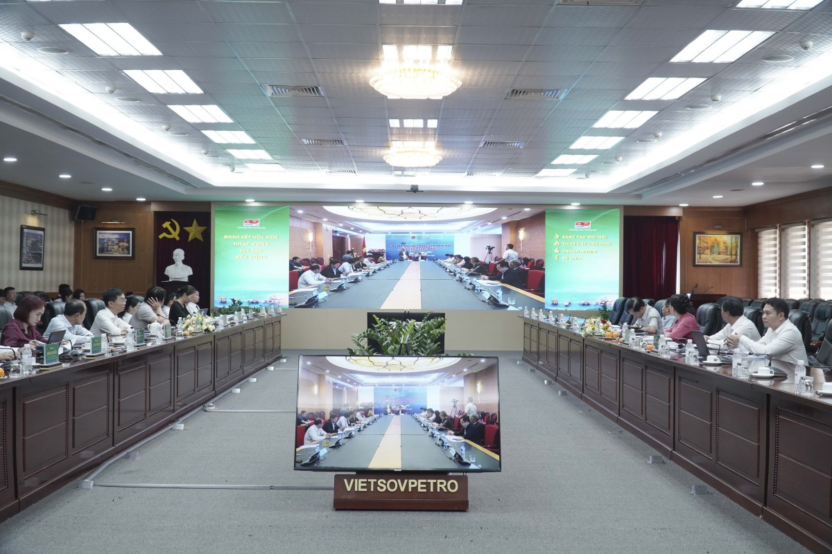 Đảng ủy Chính phủ khảo sát thực tiễn mô hình tổ chức đảng tại Đảng bộ PVN