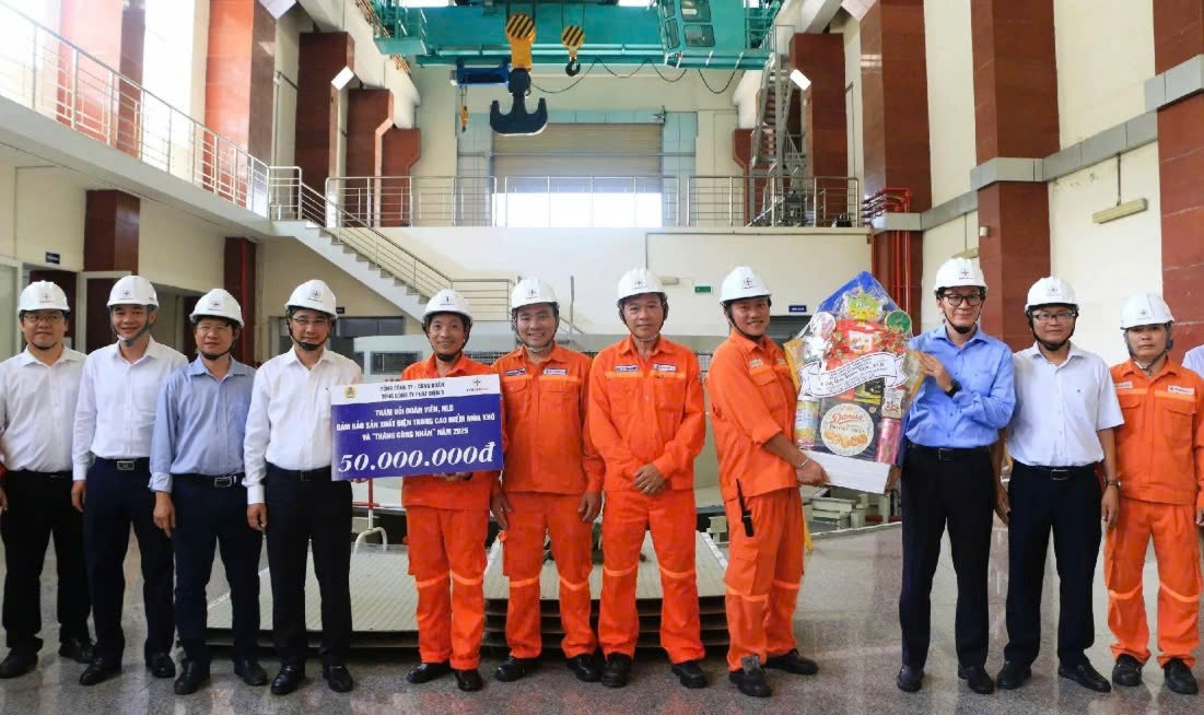 EVNGENCO3 động viên người lao động nhân Tháng Công nhân năm 2025