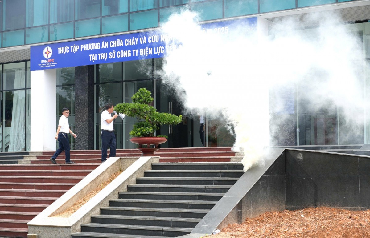 PC Yên Bái huấn luyện nghiệp vụ, thực tập phương án phòng cháy chữa cháy năm 2025