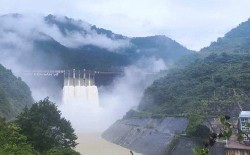 Thủy điện Bản Vẽ vận hành an toàn trong trận lũ lớn, giảm 74% lưu lượng lũ cho hạ du