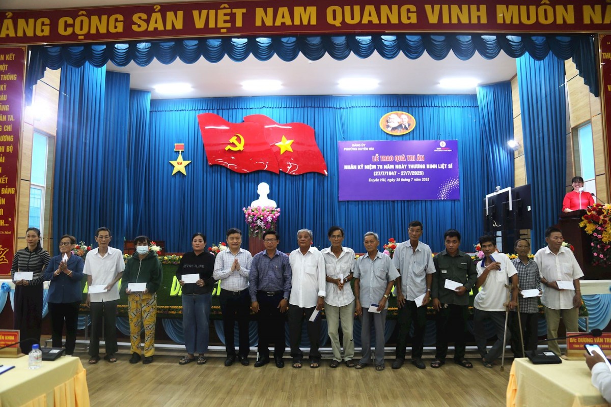 EVNGENCO1 tổ chức chuỗi hoạt động tri ân nhân Ngày Thương binh - Liệt sỹ tại tỉnh Vĩnh Long
