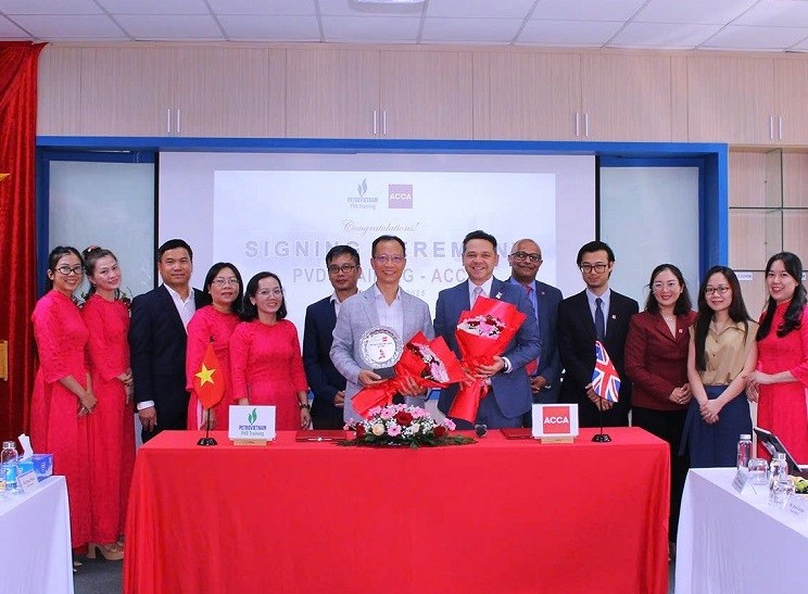 PVD Training thiết lập quan hệ hợp tác với Hiệp hội Kế toán Anh Quốc