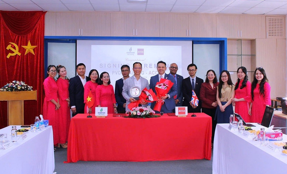PVD Training thiết lập quan hệ hợp tác với Hiệp hội Kế toán Anh Quốc
