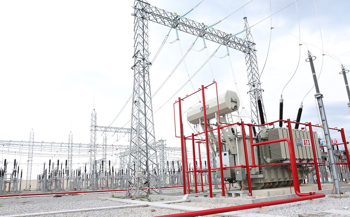 Đóng điện Trạm biến áp 220kV Dương Kinh (Hải Phòng)