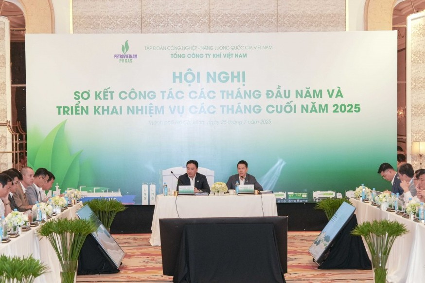 PV GAS sơ kết hoạt động 7 tháng đầu năm, bàn mục tiêu các tháng cuối năm 2025