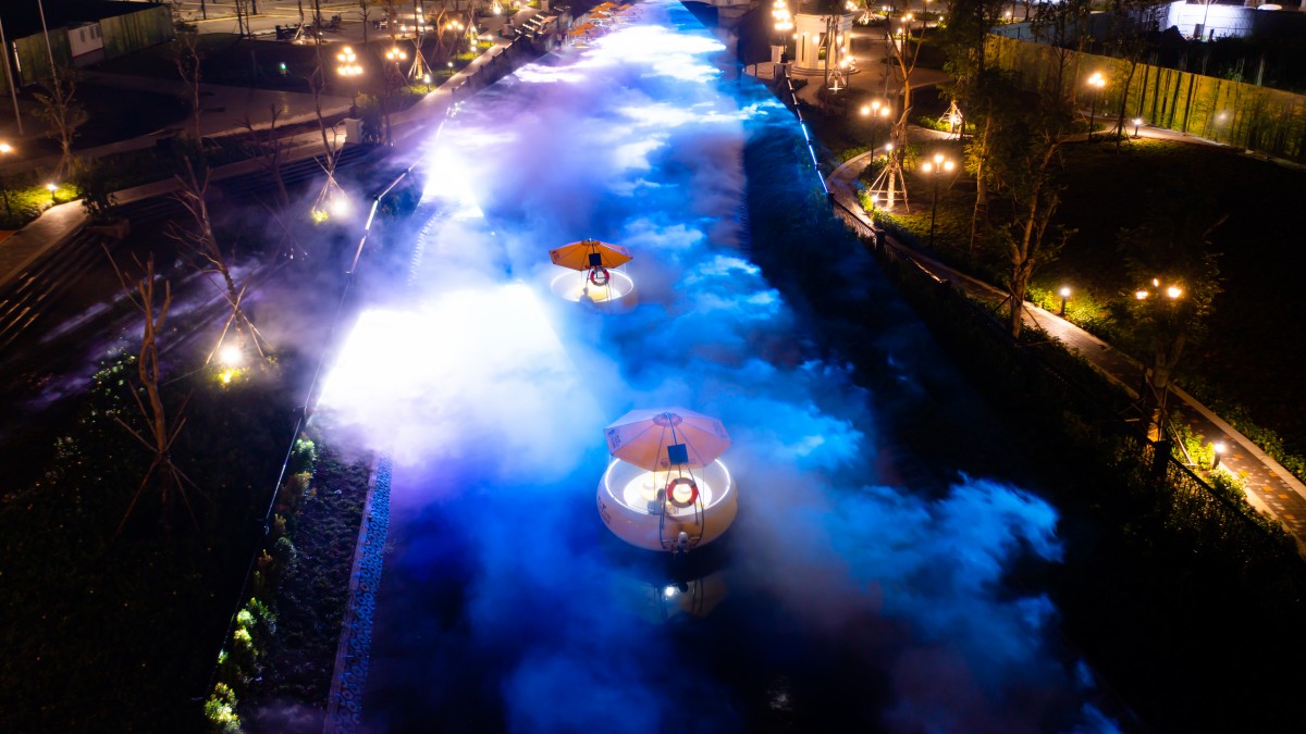 Vẻ đẹp siêu thực trên Dòng sông Ánh sáng T&T City Millennia