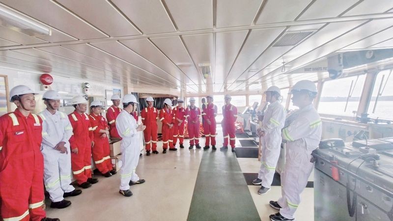 Tiếp nhận tàu PVT Emerald - PVTrans tiếp tục chiến lược trẻ hóa và đa dạng đội tàu