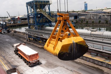 PVFCCo đẩy mạnh xuất nhập khẩu phân bón, mở rộng thị trường và đa dạng hóa nguồn cung