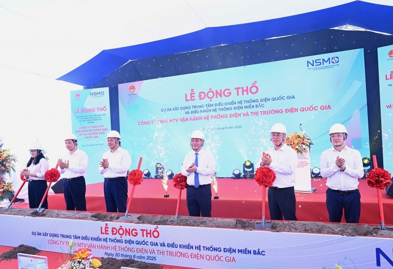 Động thổ xây dựng dự án Trung tâm Điều khiển Hệ thống điện Quốc gia và miền Bắc
