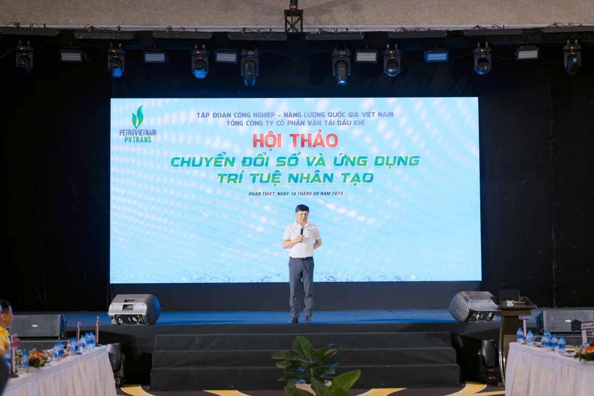 PVTrans lan tỏa văn hóa đổi mới qua hội thảo chuyển đổi số và ứng dụng Al
