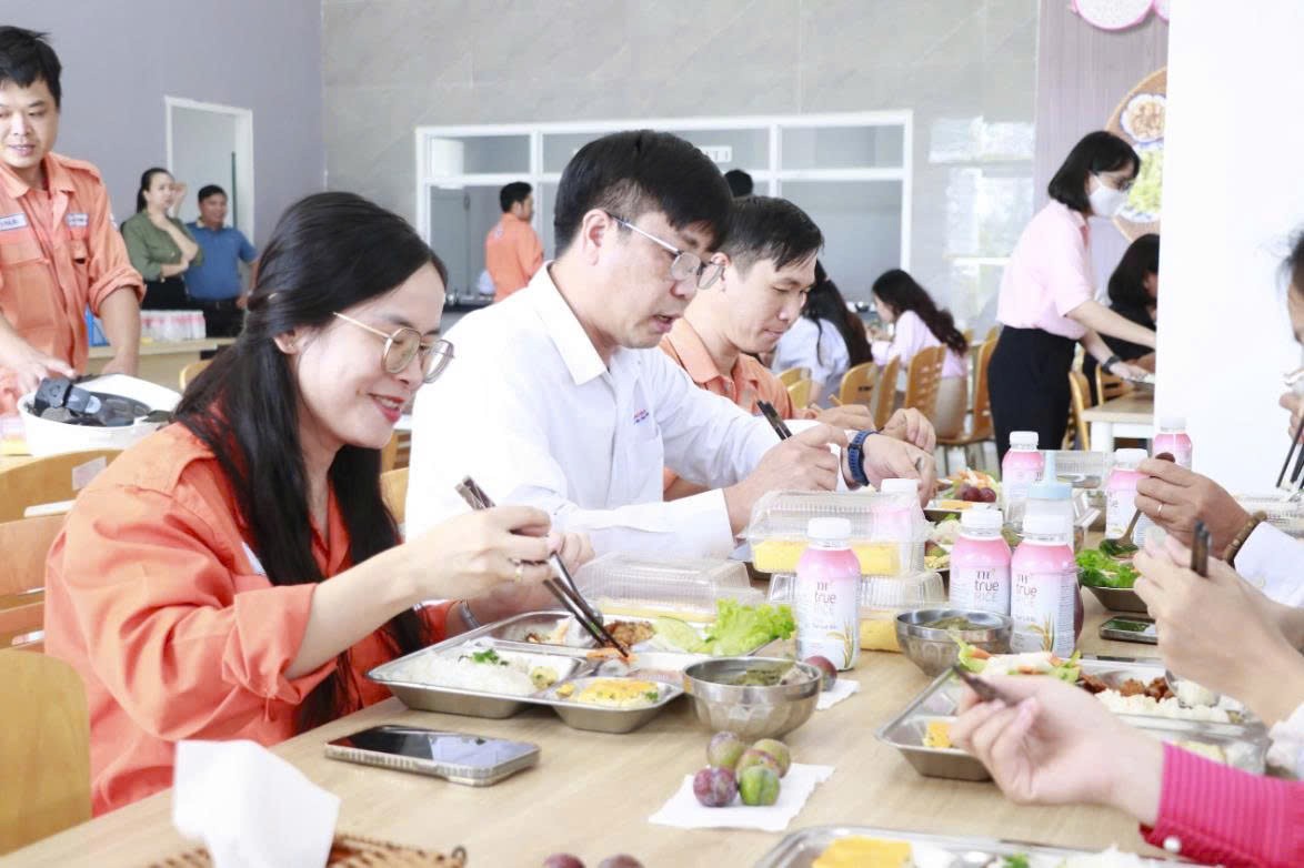 Nhiệt điện Vĩnh Tân - ‘Bữa cơm Công đoàn’, tiếp thêm năng lượng cho người lao động