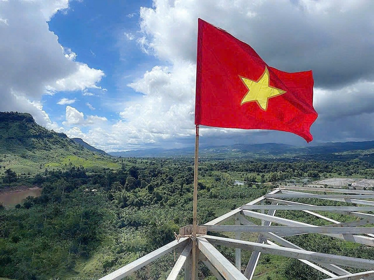 T&T Group hoàn thành đường dây truyền tải Nhà máy điện gió Savan 1 (Lào) về Việt Nam