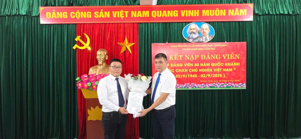 Đảng bộ Công ty CP Giám định - Vinacomin kết nạp ‘Lớp đảng viên 80 năm Quốc khánh 2/9’