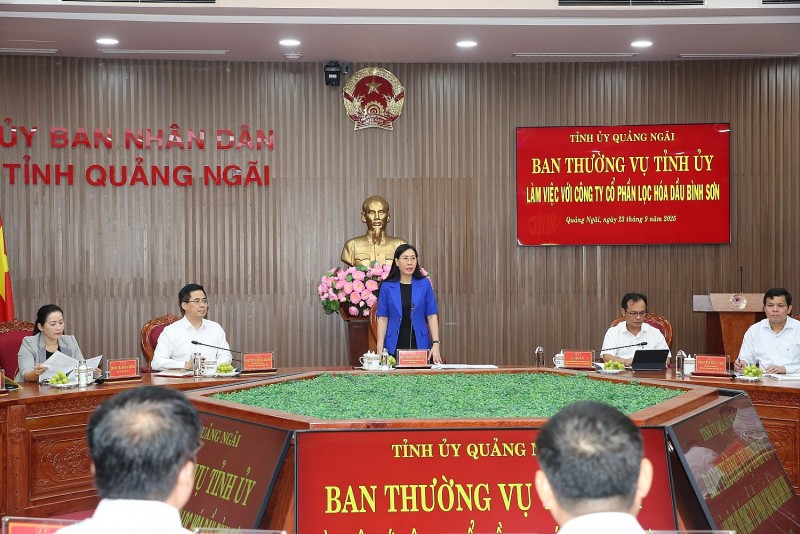 Ban Thường vụ Tỉnh ủy Quảng Ngãi làm việc với Công ty Lọc hóa dầu Bình Sơn