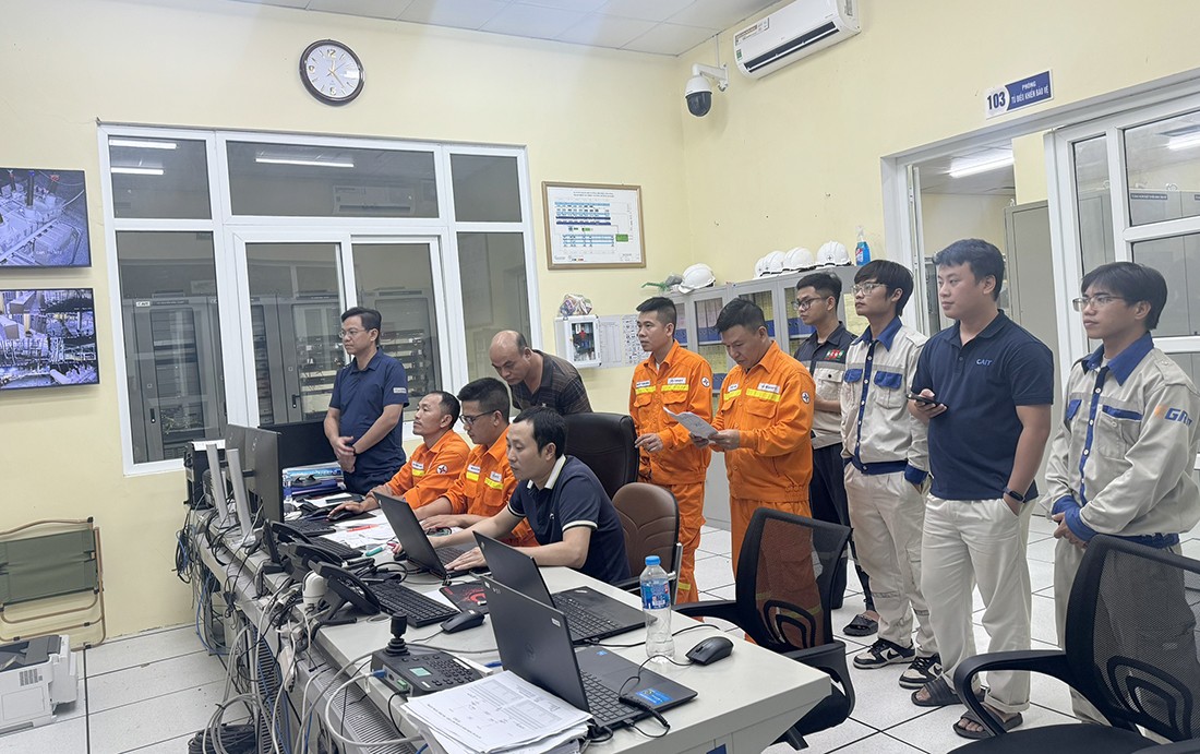 Đóng điện dự án nâng công suất Trạm biến áp 220kV Tương Dương