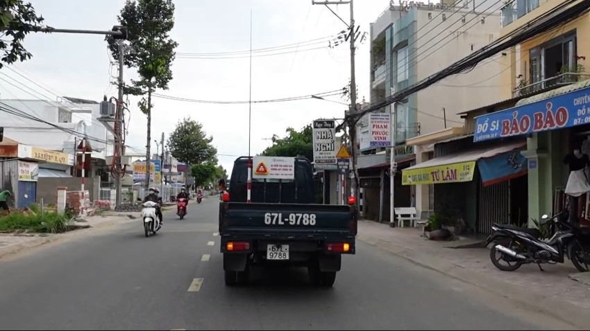 Giải pháp khắc phục cáp mạng mất an toàn đi trên trụ điện lực