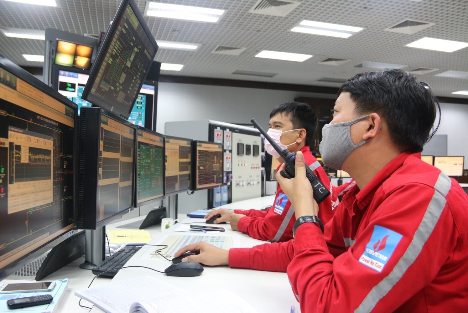 Thực hiện giá điện hai thành phần ở Việt Nam: Ai được lợi?