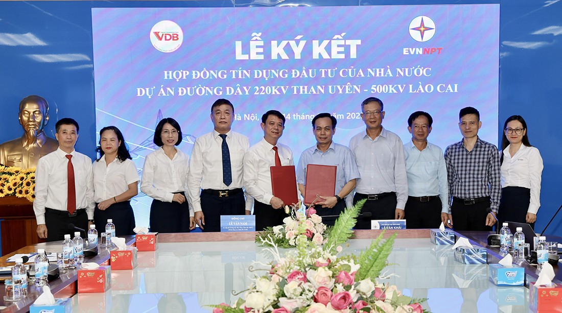 Ký hợp đồng tín dụng dự án đường dây 220kV Than Uyên (Lai Châu) - Lào Cai