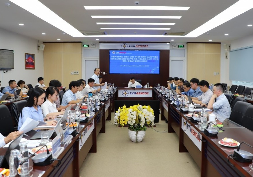 EVN làm việc với EVNGENCO2 về kế hoạch năm 2025 và giai đoạn 2026-2030