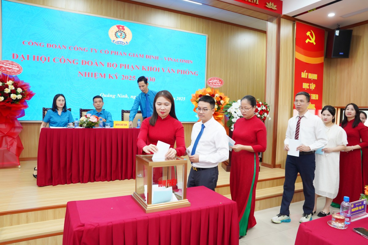 Tổ chức thành công Đại hội điểm Công đoàn bộ phận khối Văn phòng Quacontrol, nhiệm kỳ 2025-2030